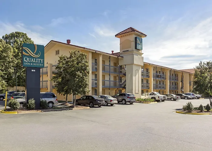 Quality Inn & Suites Airport Charlotte